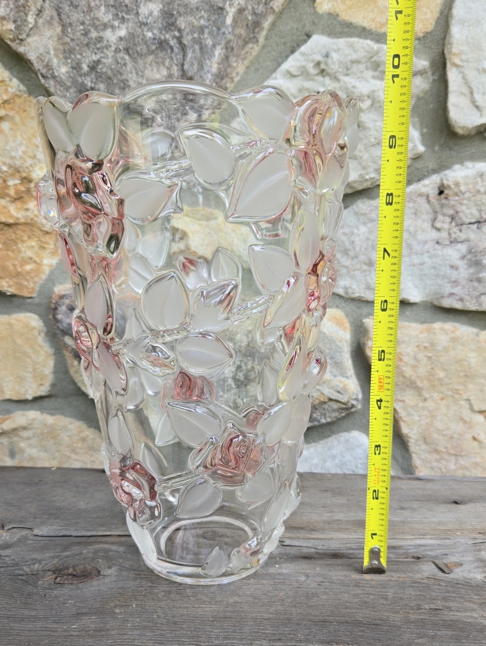 Vintage Mikasa Bella Rose Pink Glass Flower Vase 3D Raised Floral Design - Picture 3 of 8